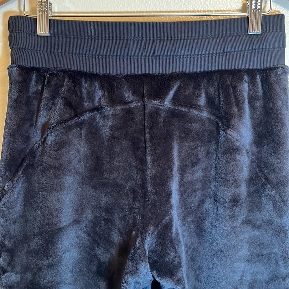 ATHLETA Double Cozy Karma Black Loungewear Jogger Sweatpants - Picture 10 of 15